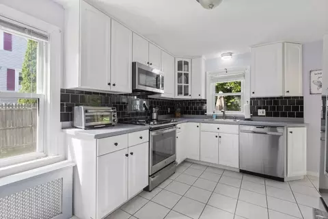 Kitchen - 4 Maxdale Rd, Worcester, MA 01602 photo 2 of 4