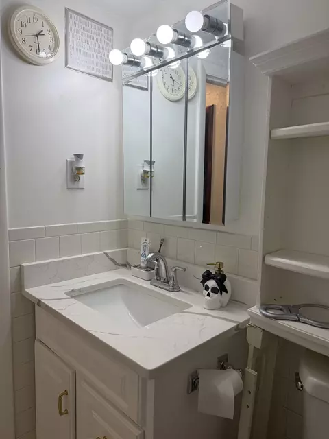22 Irving St #14, Everett, MA 02149 photo 4