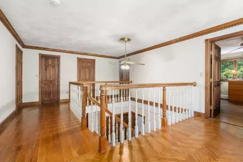 Entry Way - 73 Main St, Sutton, MA 01590 photo 3 of 3