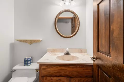Bath - 73 Main St, Sutton, MA 01590 photo 3 of 4