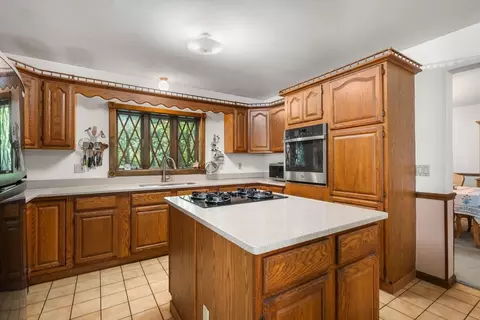 Kitchen - 73 Main St, Sutton, MA 01590 photo 2 of 3