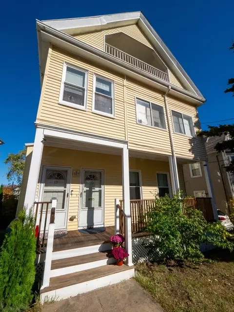 70-72 Wrentham St, Dorchester Center, MA 02124