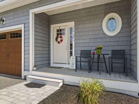 Exterior - 174 Pine St #301, Danvers, MA 01923 photo 2 of 4