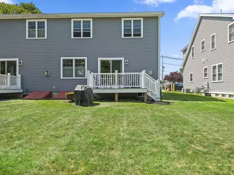 Exterior - 174 Pine St #301, Danvers, MA 01923 photo 4 of 4