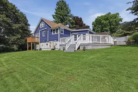 Exterior - 181 Flagg St, Worcester, MA 01609 photo 3 of 8