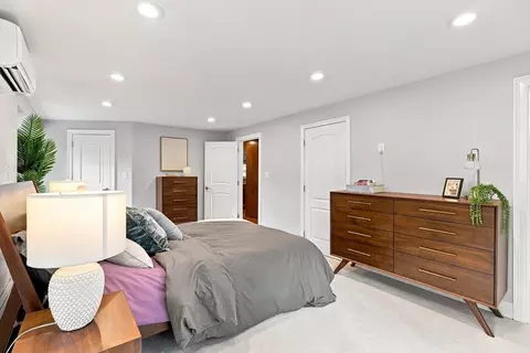 Bedroom - 181 Flagg St, Worcester, MA 01609 photo 5 of 7