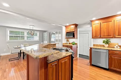 Kitchen - 181 Flagg St, Worcester, MA 01609 photo 3 of 5