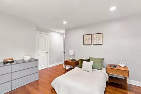 Bedroom - 181 Flagg St, Worcester, MA 01609 photo 2 of 7