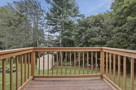 Exterior - 181 Flagg St, Worcester, MA 01609 photo 8 of 8
