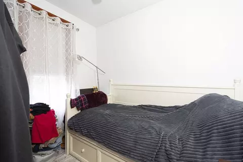 Bedroom - 14 Ericsson St, Worcester, MA 01606 photo 6 of 6