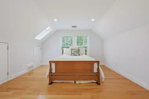Bedroom - 178180 West St, Needham, MA 02494 photo 7 of 10