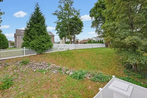 Exterior - 178180 West St, Needham, MA 02494 photo 2 of 6