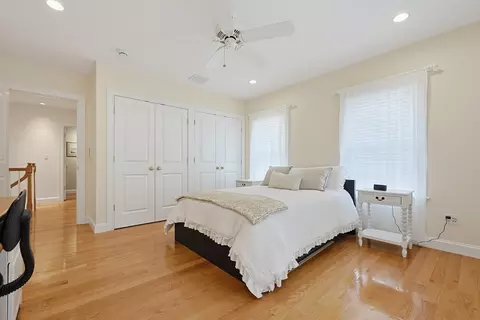 Bedroom - 178180 West St, Needham, MA 02494 photo 2 of 10