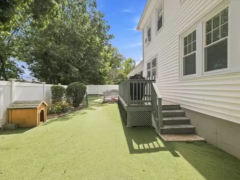 10 Azalea Cir, Dedham, MA 02026 photo 29