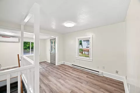 Living - 15 Alice St, Springfield, MA 01109 photo 1 of 2