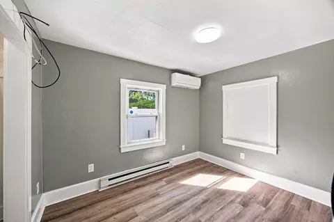 Bedroom - 15 Alice St, Springfield, MA 01109 photo 1 of 3