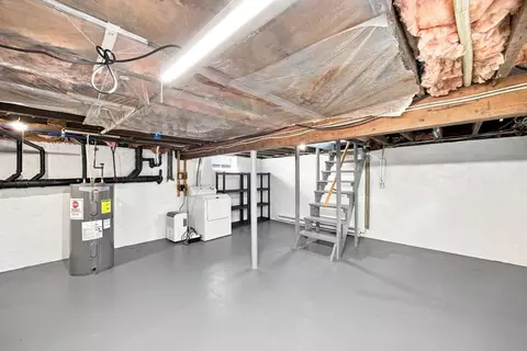 Other - 15 Alice St, Springfield, MA 01109 photo 4 of 8