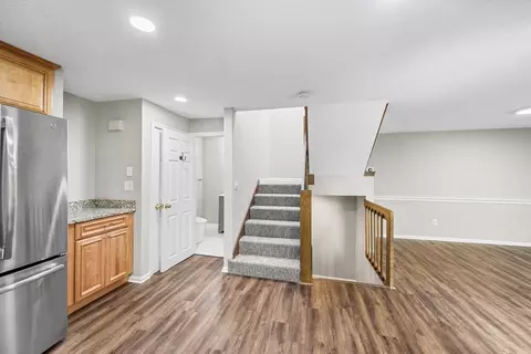 Entry Way - 72 E Bluff Rd #72, Ashland, MA 01721 photo 2 of 2
