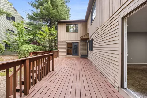 Exterior - 72 E Bluff Rd #72, Ashland, MA 01721 photo 3 of 5