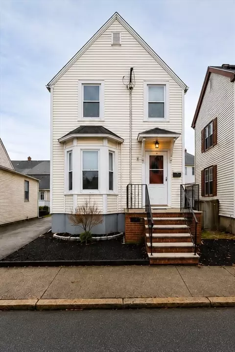 28 Everett St #0, Woburn, MA 01801