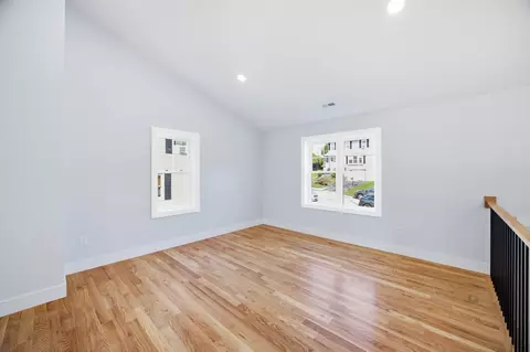 Living - 18 Bowker St, Worcester, MA 01604 photo 3 of 5