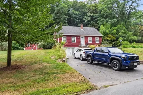 225 Golden Hill Ave, Haverhill, MA 01830