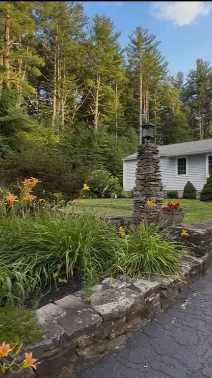 Exterior - 10 Burnap Rd, Sutton, MA 01590 photo 8 of 9