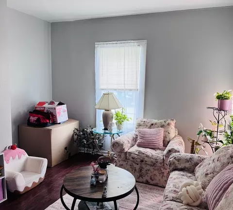 Living - 17 Winthrop St, Worcester, MA 01604 photo 1 of 2