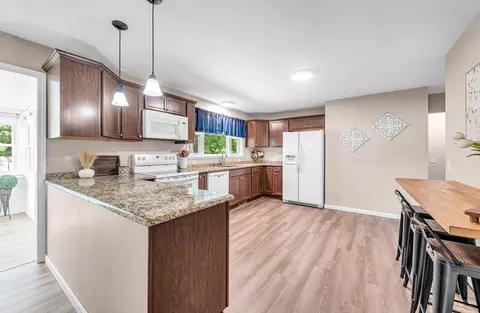 114 Fenway Dr, Springfield, MA 01119 photo 14