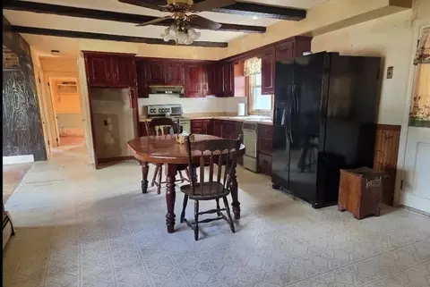 Entry Way - 211 Lowell St, Methuen, MA 01844 photo 1 of 2