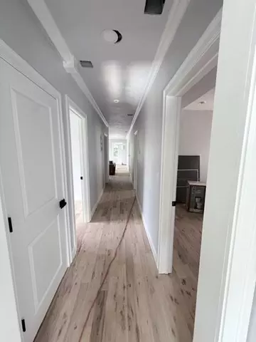 Entry Way - 9 Maxwell, Worcester, MA 01607 photo 2 of 10