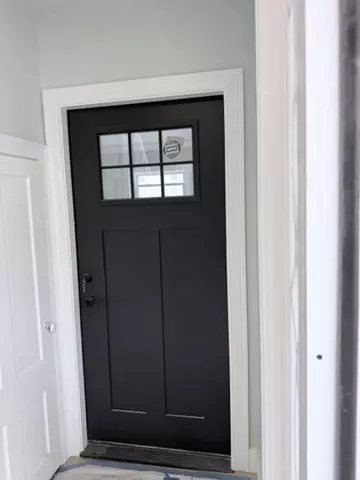 Entry Way - 9 Maxwell, Worcester, MA 01607 photo 3 of 10