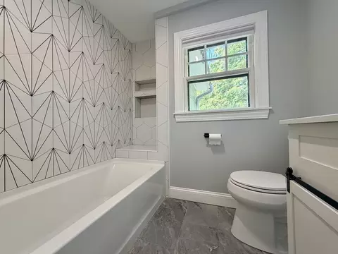 Bath - 21 Maple St, Arlington, MA 02476 photo 5 of 6