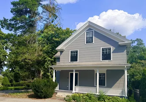 Exterior - 21 Maple St, Arlington, MA 02476 photo 3 of 5