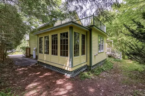 Exterior - 52 Baker St, Amherst, MA 01002 photo 7 of 14