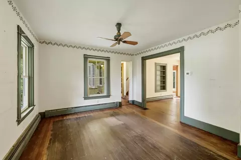 Living - 52 Baker St, Amherst, MA 01002 photo 3 of 5