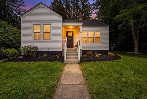 28 Southold Rd, Worcester, MA 01607
