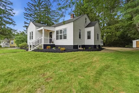 Exterior - 28 Southold Rd, Worcester, MA 01607 photo 3 of 9