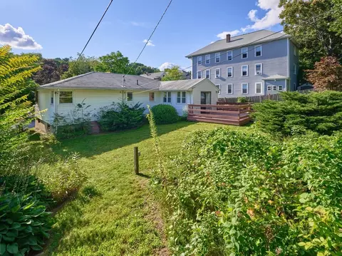 Exterior - 28 Superior Rd, Worcester, MA 01604 photo 6 of 9