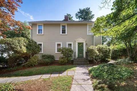 Exterior - 1028 Webster St, Needham, MA 02492 photo 3 of 6