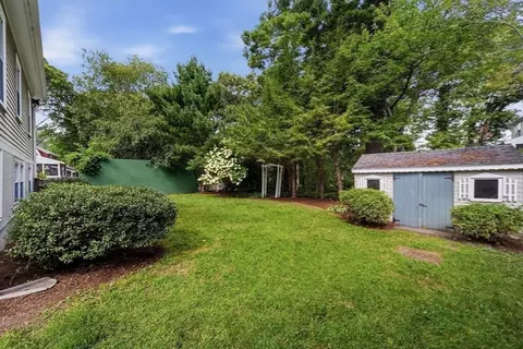 Exterior - 1028 Webster St, Needham, MA 02492 photo 6 of 6