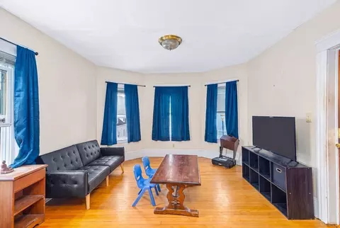 Living - 97 Eastern Ave, Worcester, MA 01605 photo 1 of 5