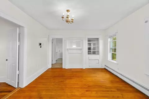 Living - 97 Eastern Ave, Worcester, MA 01605 photo 5 of 5