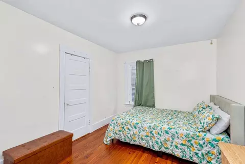 Bedroom - 97 Eastern Ave, Worcester, MA 01605 photo 3 of 13
