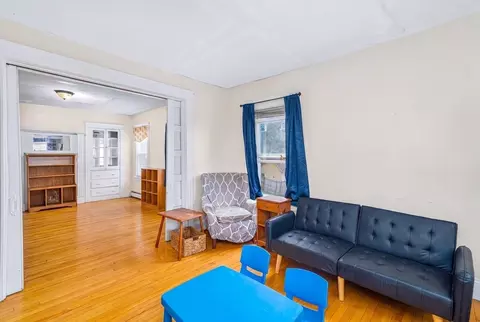 Living - 97 Eastern Ave, Worcester, MA 01605 photo 2 of 5