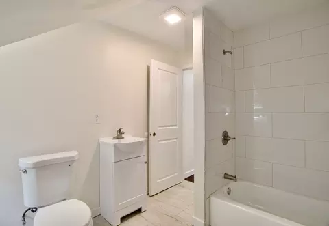 Bath - 11-13 Webb Ct, Ware, MA 01082 photo 2 of 4