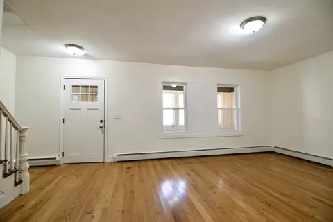 Living - 11-13 Webb Ct, Ware, MA 01082 photo 2 of 6