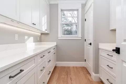 Entry Way - 93 Walpole St, Dover, MA 02030 photo 2 of 2