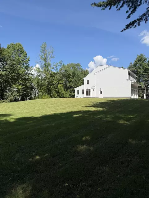 Exterior - 93 Walpole St, Dover, MA 02030 photo 4 of 8