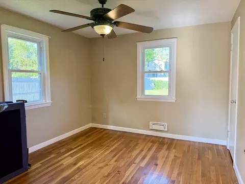 Bedroom - 133 Denwall Dr, Springfield, MA 01119 photo 3 of 3